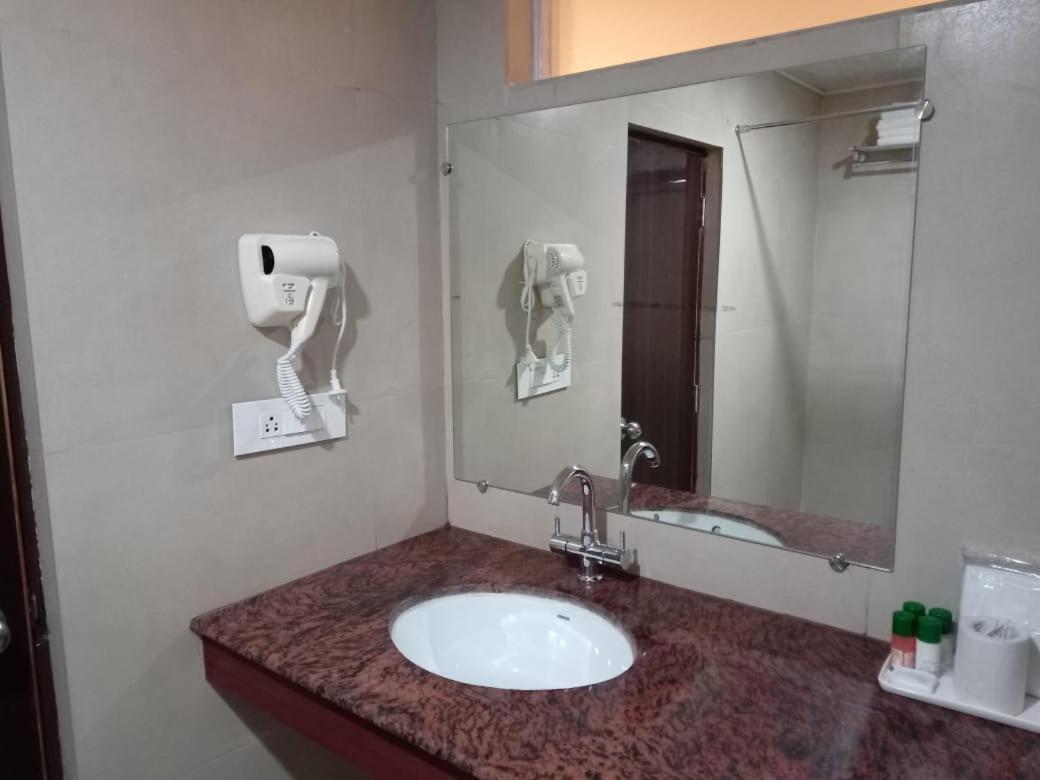 דרג'ילינג Oakdane Resort מראה חיצוני תמונה